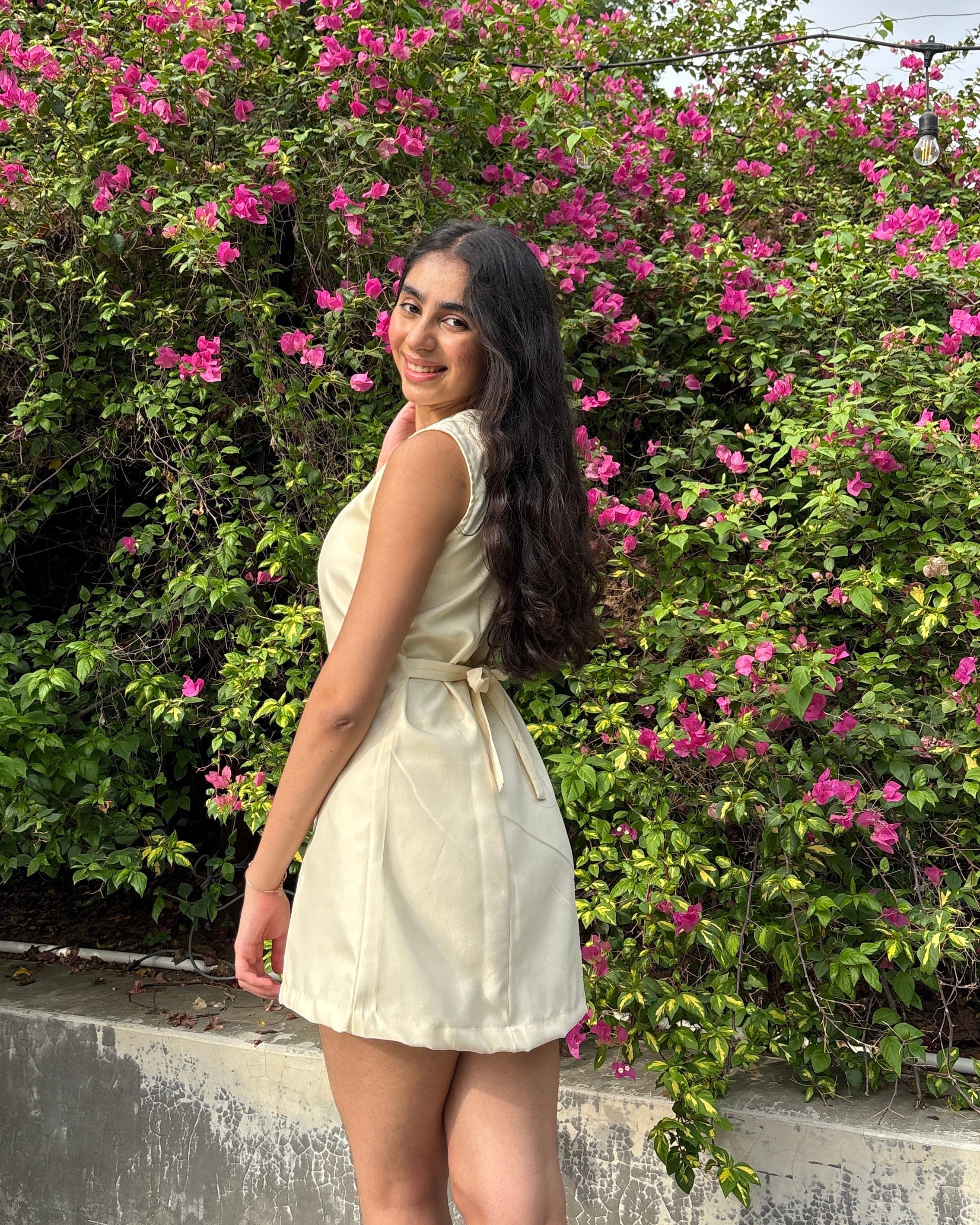 Belle dress in butter yellow